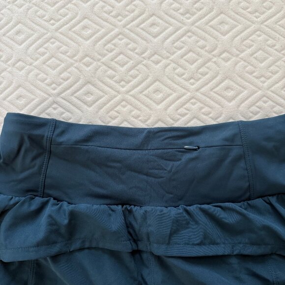 LIKE NEW Dark Blue Teal Running Shorts Hidden Pockets Size L - Picture 3 of 6